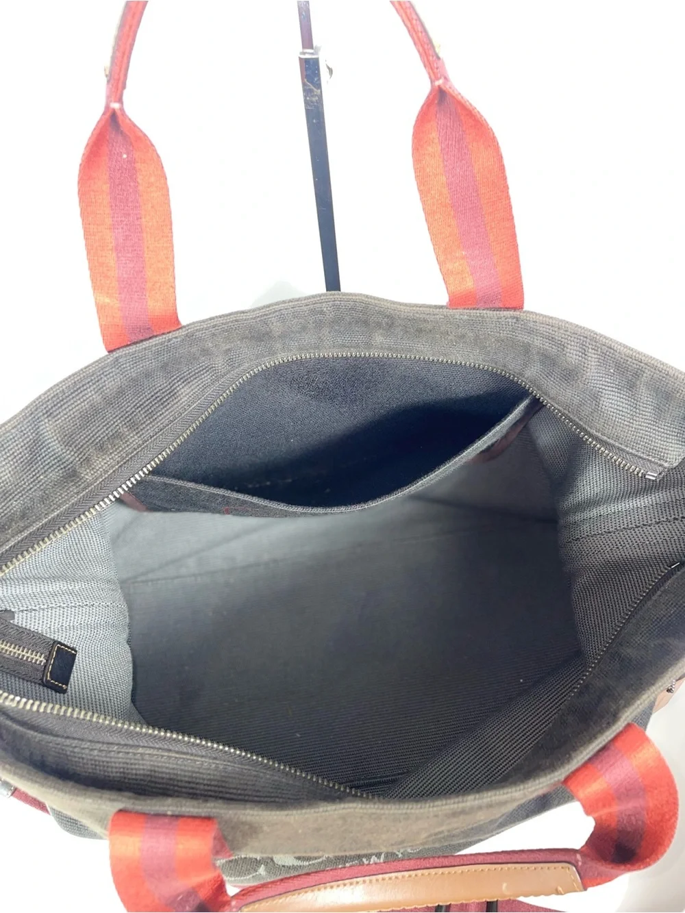 Coach Canvas Tote 38 Black Canvas/Leather-COA - Picture 4 of 16